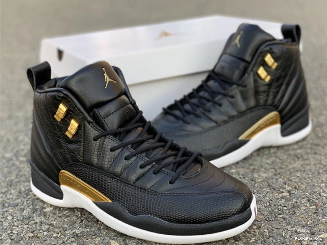 Black Air 'Reptile' Metallic Gold-White Jordan AO6068-007 Retro 12 0809